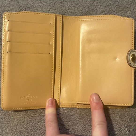 AUTHENTIC Louis Vuitton Murakami Kisslock Wallet - Picture 5 of 10